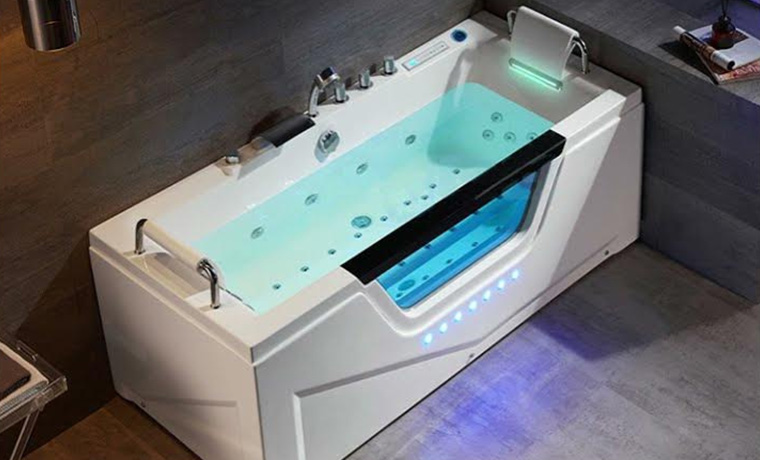Badewanne: eine geheimwaffe zur herstellung eines individuellen baderaums